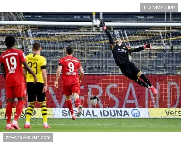 拜仁vs多特前瞻：阿方索-戴维斯与马伦的边路对决将决定比赛走向